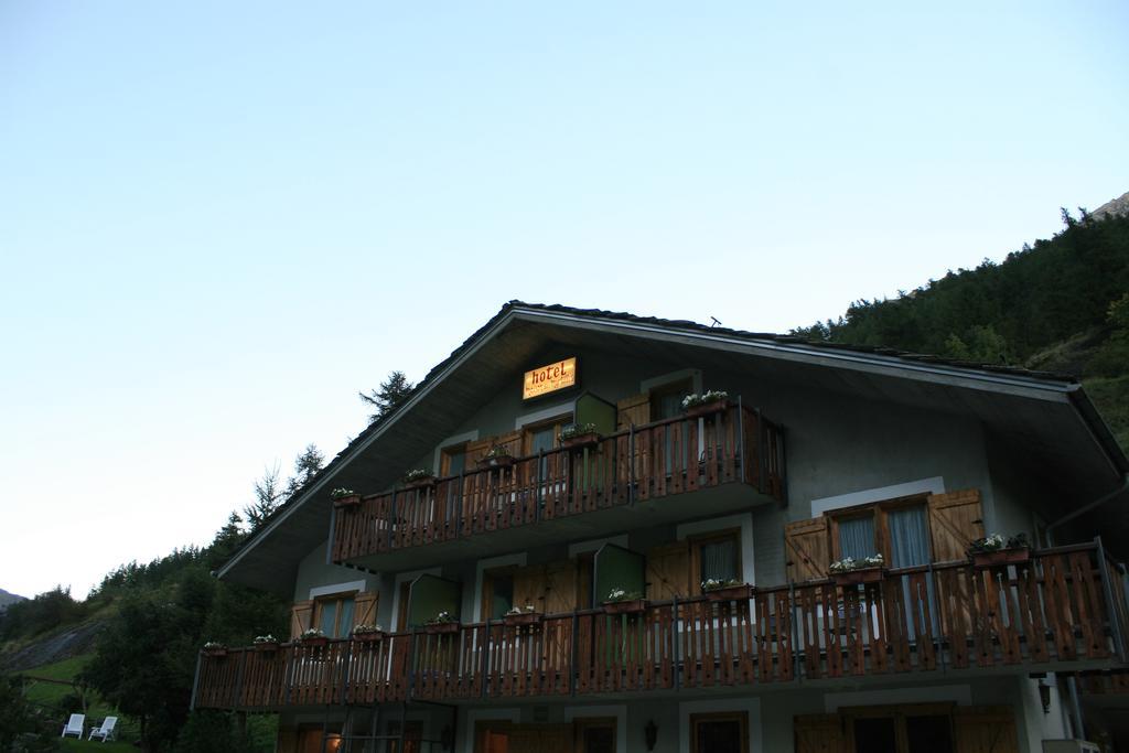 Maison Des Myrtilles Valgrisenche Exterior foto