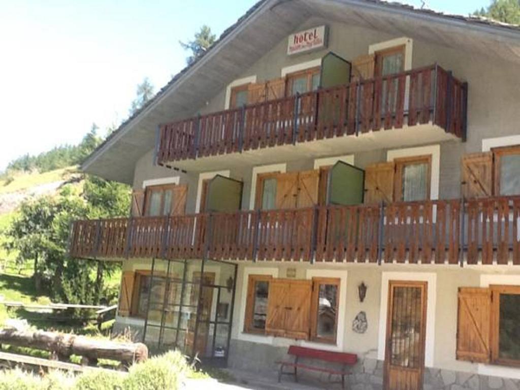 Maison Des Myrtilles Valgrisenche Exterior foto